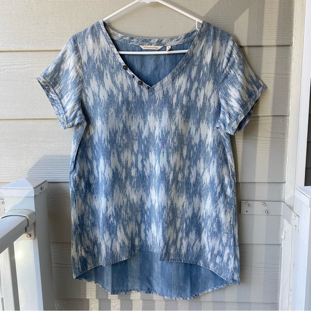 SOFT SURROUNDINGS Patterned Chambray Short Sleeved Shirt With Pockets - Picture 1 of 8